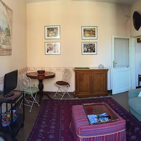 Casa Libera Trastevere Rome